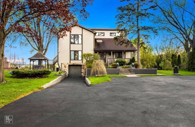 Ski & Lake Escape W/Hot Tub, Tiki Bar & Game Room