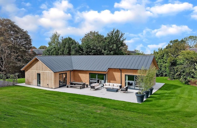 Lambs Lawn - Pet Friendly, Westbury near Devizes