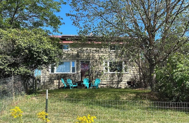 Cozy, secluded 2-bedroom farmhouse on 83 acres of pastures & woods