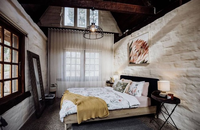 Duck`n Hill Cottage & EV charge station