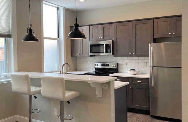 Luxury Chic Loft I - Civic Center/Cafe/Brewery/Farmers Market - Center of Town