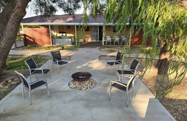 Seas The Day- Coastal Comfort & Spacious Living!