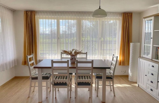 Wonderful private villa for 6 guests with WIFI, balcony and pets allowed