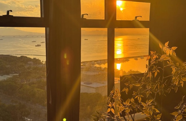 🌅 Staycation at Manila Bay | Pet-Friendly Premium Condos w/Pool & Netflix