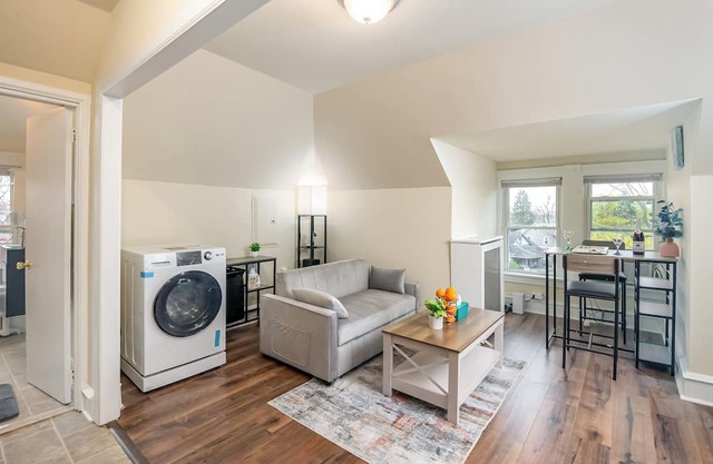 Charming 1-bedroom apartment in Drexel Hill, Upper Darby, All newly renovated