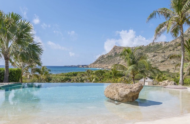 3-bedroom Villa La Roche dans l'Eau in Grand Fond