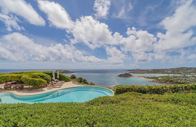3 Bed Villa Amis du vent in Montjean, St Barths