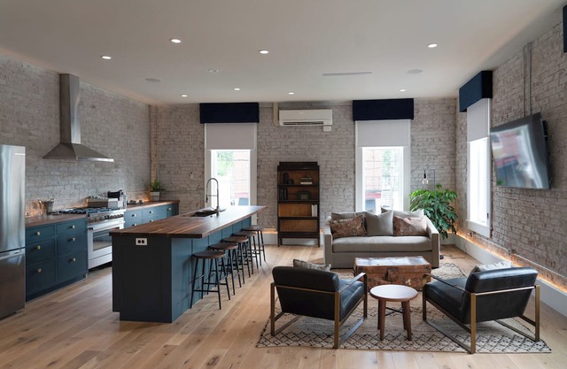 Charming Industrial Chic Studio in Wonderful Johnstown, OH