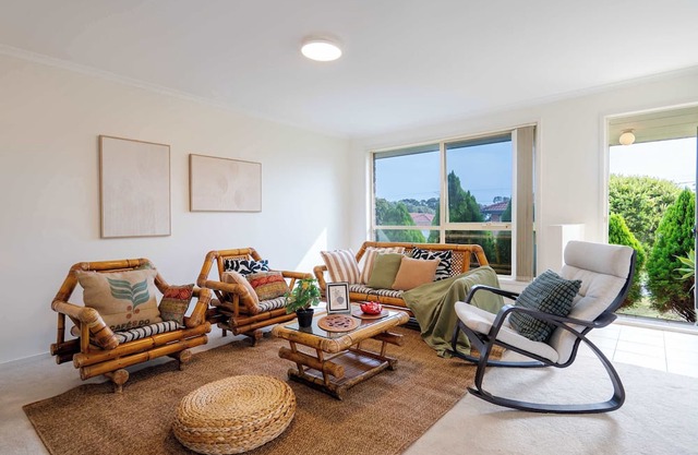 Walkable distance to Beach Stunning Mount Martha Retreat