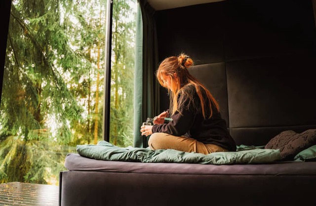 LakeWood. Hidden Mirror Retreat in wild Forest. Premium-designed cabin whit WiFi