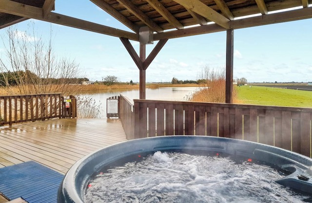 Cathedral View 4 Pet