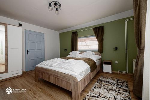 Vadász Étterem és Panzió