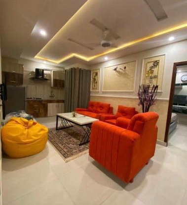 1 Bed Luxury Furnish Apartment Facing Eiffel Tower On Daily, Weekly and Monthly Basis