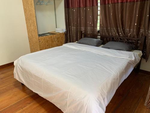 ฟากน้ำรีสอร์ต พะเยา